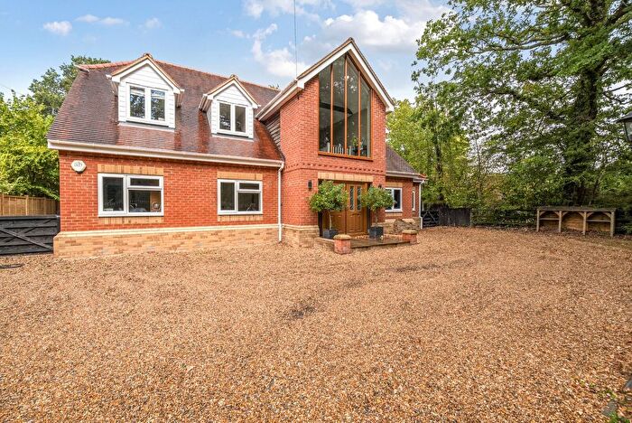 4 Bedroom Detached House For Sale In Plaistow Road, Loxwood, RH14