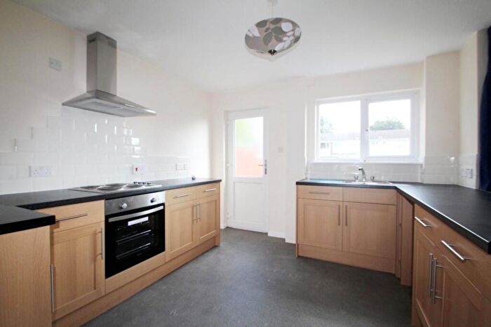 3 Bedroom House To Rent In Frobisher Close, Huntingdon, PE29