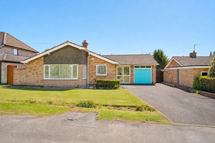 4 Bedroom Detached Bungalow For Sale In Meadow Lane, Coalville, Leicestershire, LE67