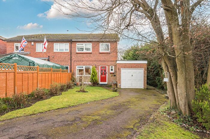 3 Bedroom Semi Detached House For Sale In Oaklands, South Godstone, Godstone, RH9