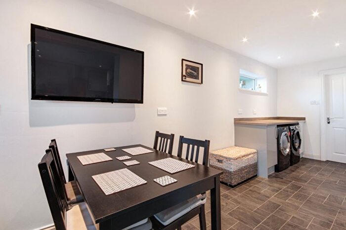 3 Bedroom End Of Terrace House For Sale In Highview, Vigo, Gravesend, Kent, DA13