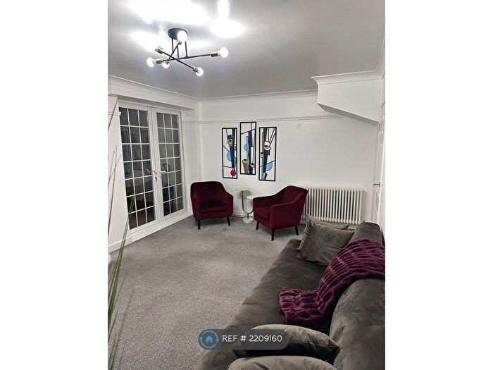 4 Bedroom Terraced House To Rent In Maiden Lane, Crayford, Dartford, DA1