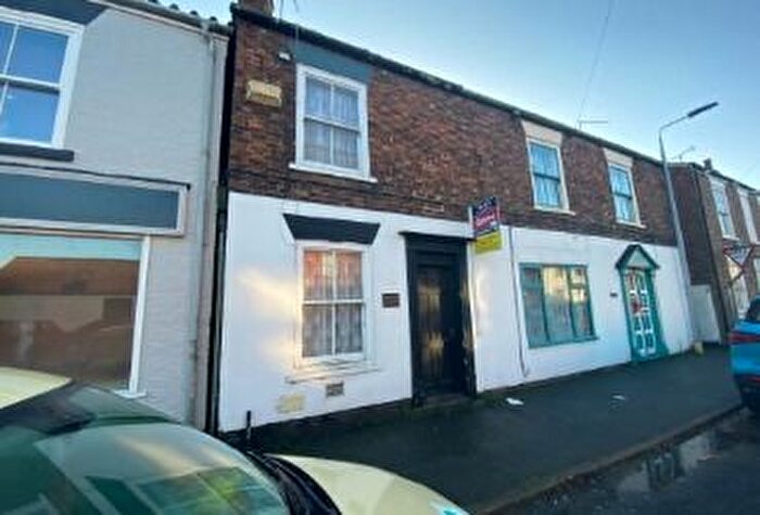 2 Bedroom Cottage To Rent In High Street, Barrow Upon Humber, DN19