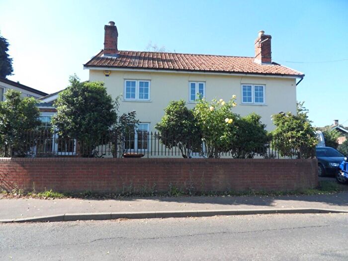 4 Bedroom Detached House To Rent In North Lopham, IP22