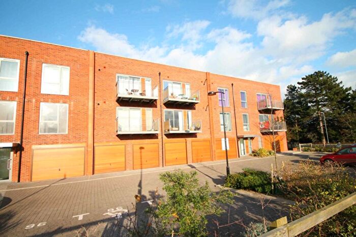 2 Bedroom House To Rent In Spring Drive, Trumpington, CB2