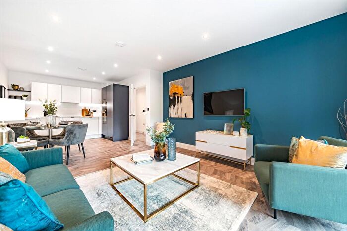 1 Bedroom Apartment For Sale In Station Road, Sidcup, DA15