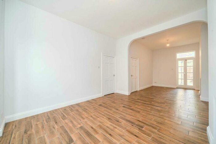 5 Bedroom Terraced House To Rent In Ravensworth Road, Kensal Rise, NW10