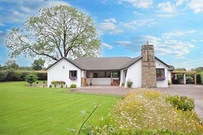 3 Bedroom Detached Bungalow For Sale In Moss Lane, Hilderstone, Stone, ST15