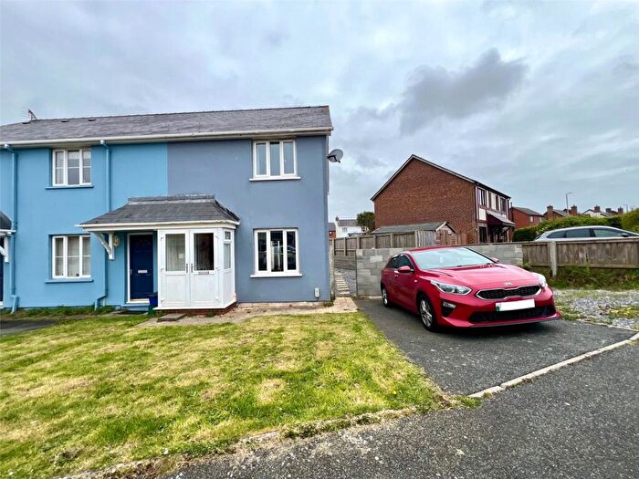 3 Bedroom End Of Terrace House For Sale In Tudor Gardens, Merlins Bridge, Haverfordwest, Pembrokeshire, SA61