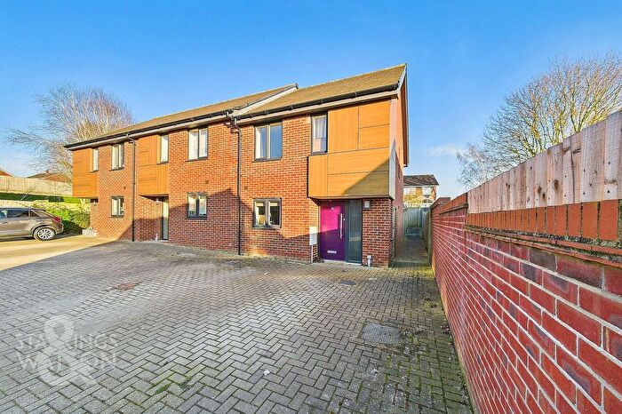 2 Bedroom End Of Terrace House To Rent In Whooper Close, Long Stratton, Norwich, NR15