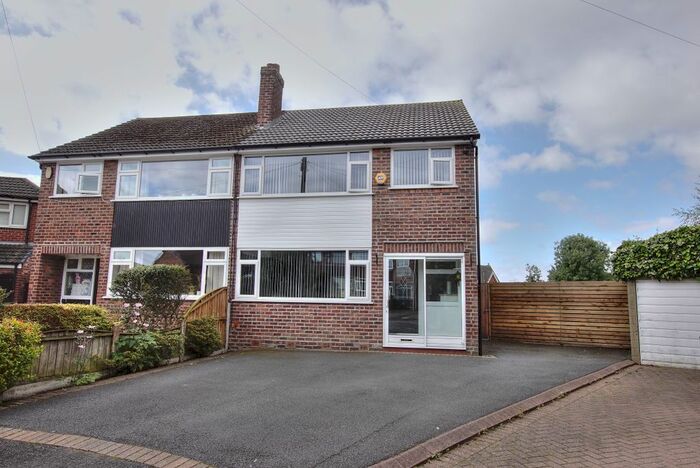 3 Bedroom Semi-Detached House For Sale In The Ridgeway, Cronton, Widnes, WA8