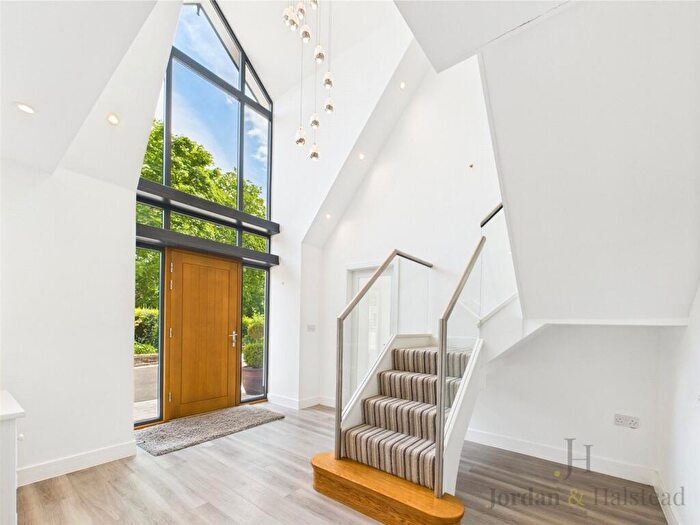 4 Bedroom Detached House To Rent In Farm Lane, Disley, Stockport, Cheshire, SK12