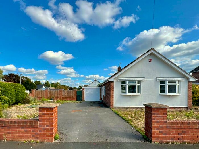 3 Bedroom Detached Bungalow To Rent In Bushbys Park, Formby, Liverpool, L37