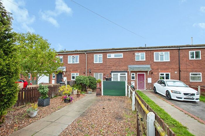 2 Bedroom Terraced House For Sale In Ryefield Avenue, Ilkeston, DE7