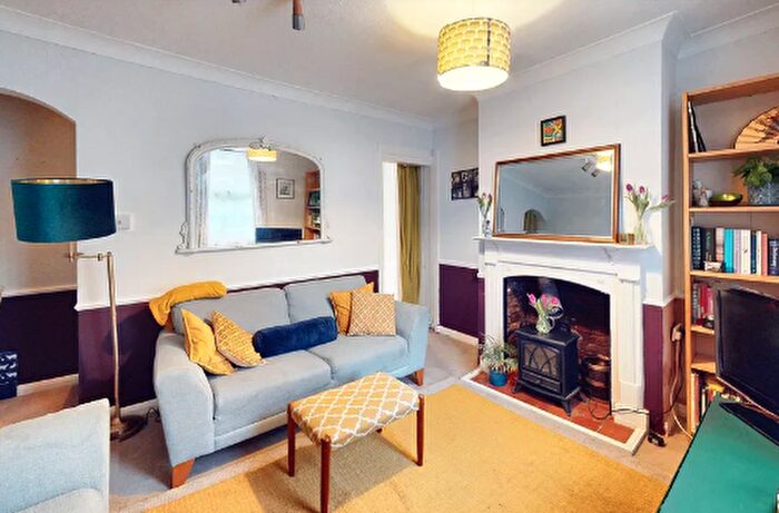 2 Bedroom End Of Terrace House For Sale In Peel Street, Maidstone, Kent, ME14
