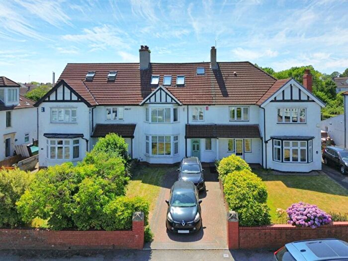 4 Bedroom Terraced House For Sale In Redlands Road, Penarth, CF64