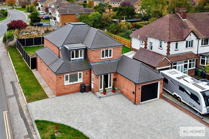 4 Bedroom Detached House For Sale In Longdon Road, Knowle, B93