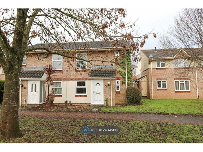 1 Bedroom Flat To Rent In Courtlands, Bradley Stoke, Bristol, BS32