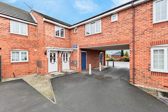 2 Bedroom Flat For Sale In Chestnut Drive, Eggborough, Goole, DN14