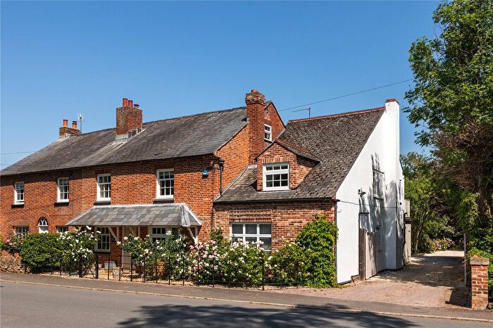 5 Bedroom Semi-Detached House To Rent In Main Street, Dumbleton, Evesham, Gloucestershire, WR11