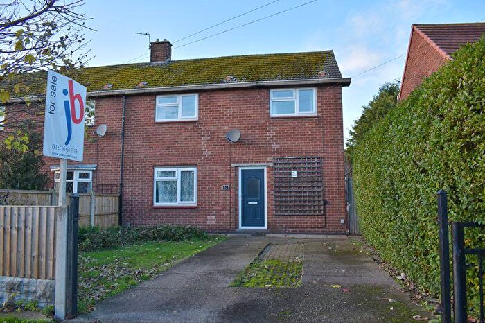 3 Bedroom Terraced House For Sale In Winthorpe Road, Newark, NG24