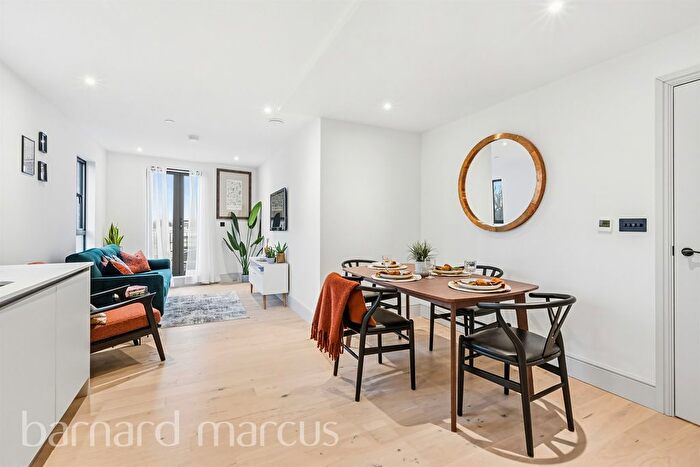 2 Bedroom Flat For Sale In Abbey Wall, Station Road, London, SW19