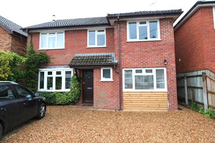 1 Bedroom Flat To Rent In Ringwood, BH24