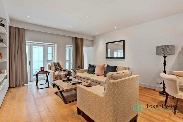 2 Bedroom Flat To Rent In Park Street, London, W1K