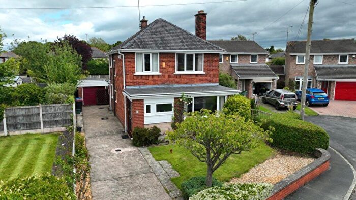 3 Bedroom Detached House For Sale In Alun Crescent, Chester, CH4