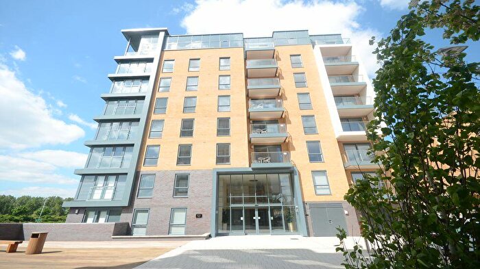 1 Bedroom Apartment To Rent In Skylark House, Reading, RG2
