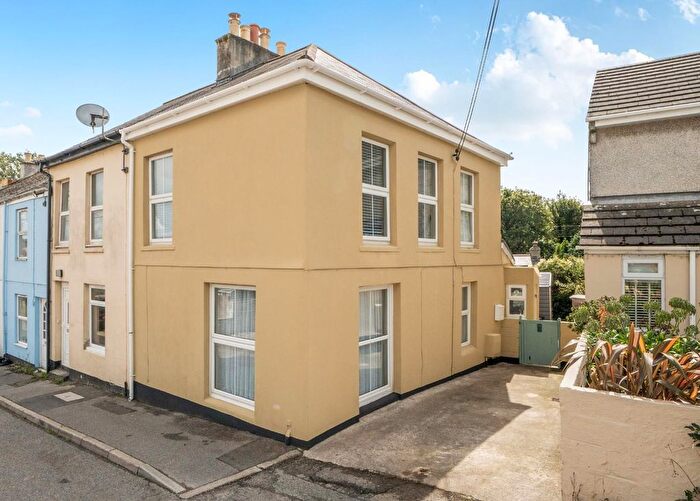 3 Bedroom End Of Terrace House For Sale In Church Road, Treswithian, TR14
