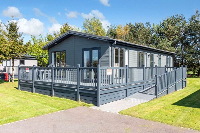 2 Bedroom Lodge For Sale In South Moor Park, The Balk, Pocklington, YO42