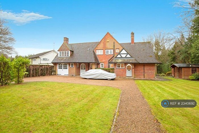4 Bedroom Detached House To Rent In Stratton Road, Beaconsfield, HP9