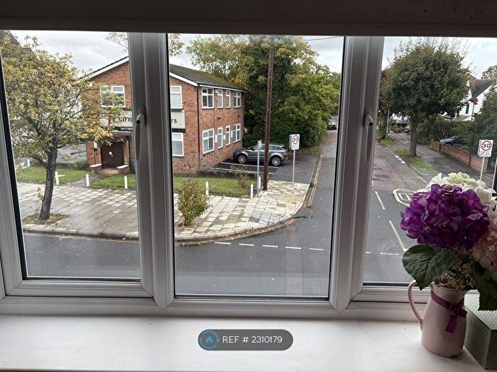 2 Bedroom Flat To Rent In Nico House, Romford, RM2