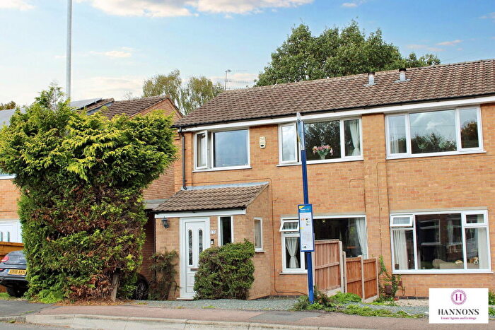 3 Bedroom Semi-Detached House For Sale In Braddon Road, Loughborough, LE11