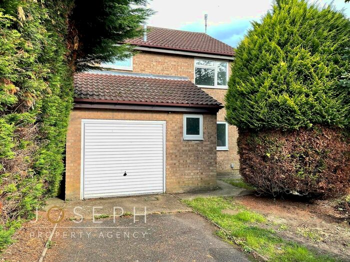 3 Bedroom Property To Rent In Buddleia Close, Ipswich, IP2