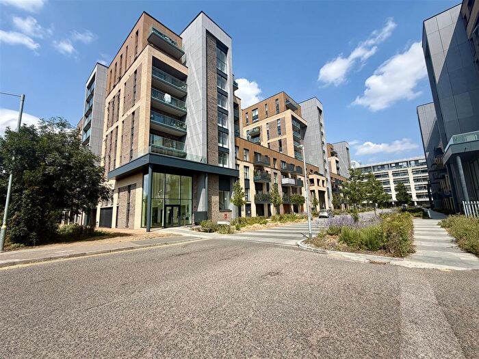 1 Bedroom Flat To Rent In Moore House, Edinburgh Gate, CM20
