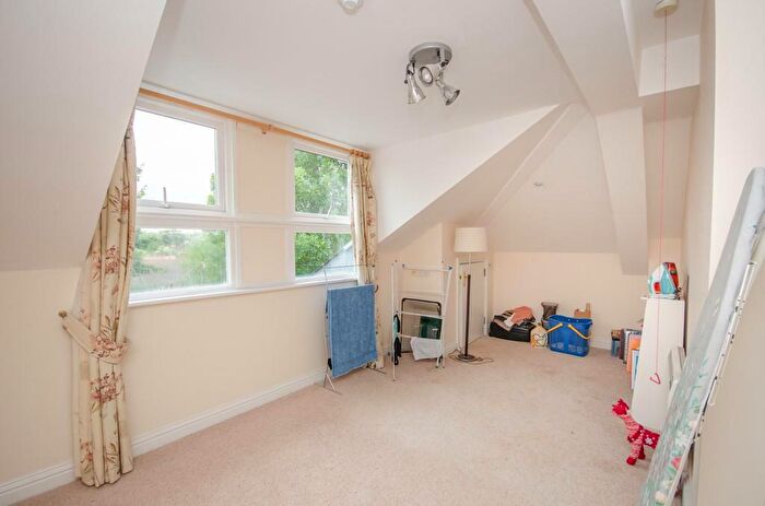 2 Bedroom Retirement Property For Sale In Whitebeam House, Woodland Court, Partridge Drive, Bristol, BS16