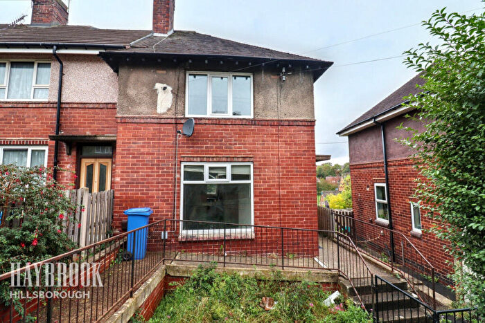 2 Bedroom End Of Terrace House For Sale In Adkins Road, Sheffield, S5