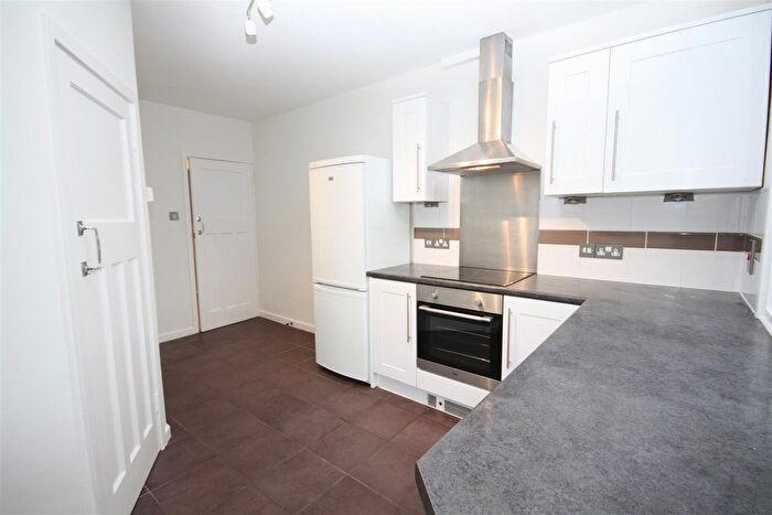 2 Bedroom Maisonette To Rent In Rectory Lane, Ashtead, KT21