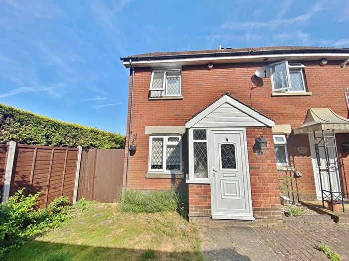 2 Bedroom End Of Terrace House For Sale In Florentine Way, Waterlooville, PO7