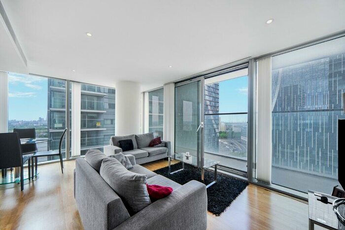 2 Bedroom Apartment For Sale In Marsh Wall London, E14