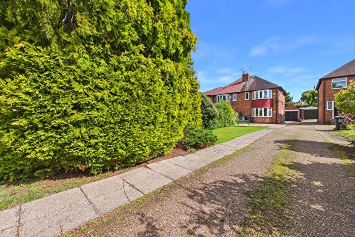 3 Bedroom Semi-Detached House For Sale In Greenhill Avenue, Greenhill, S8