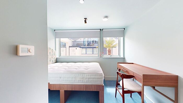 Studio To Rent In Cheshire Street, London, E2