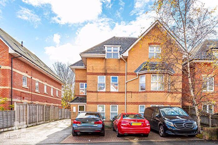 1 Bedroom Flat For Sale In Reefside, Florence Road, Bournemouth, BH5