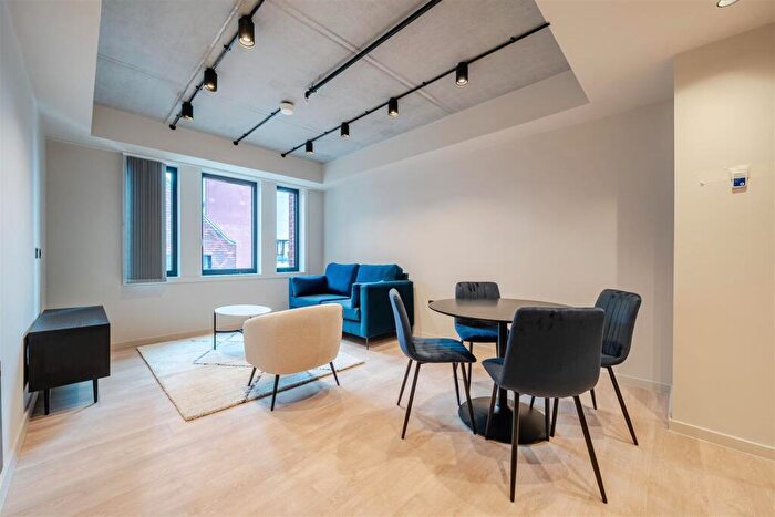 2 Bedroom Apartment To Rent In Setl, Ludgate Hill, Birmingham, B3