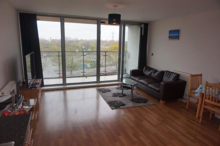 1 Bedroom Apartment To Rent In Highbridge Road, Barking, London, IG11