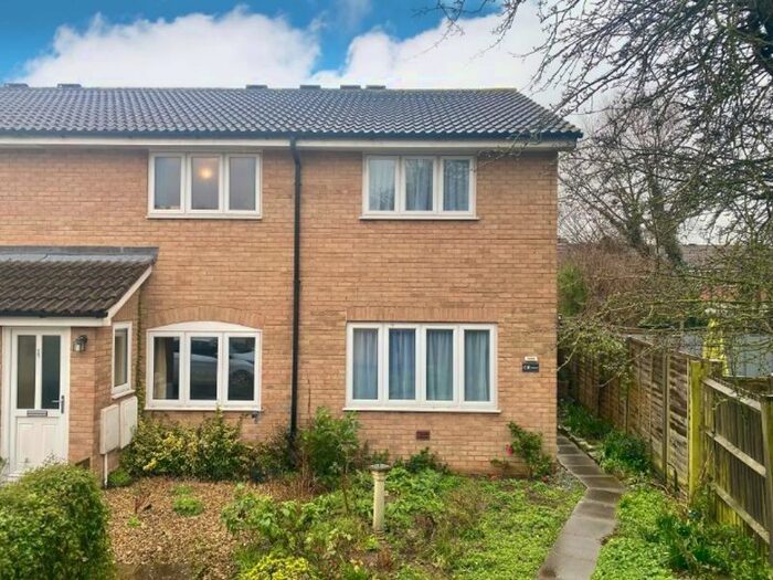 2 Bedroom End Of Terrace House To Rent In Bowmont Grove, Taunton, TA1