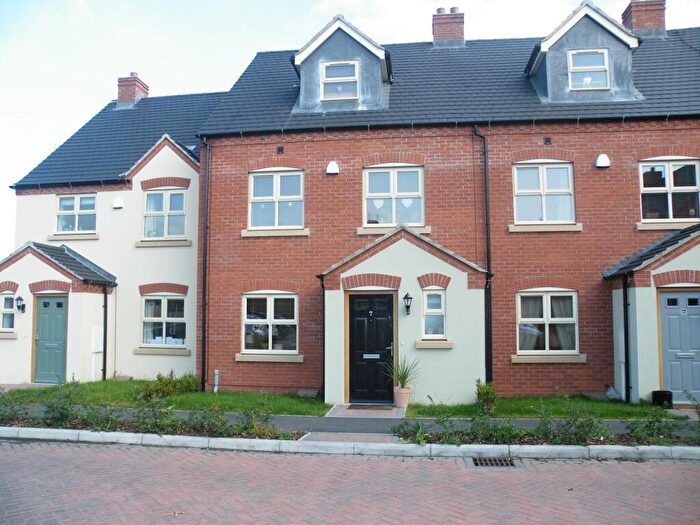 3 Bedroom Town House To Rent In Baron Close, Forest Road, Hugglescote, LE67