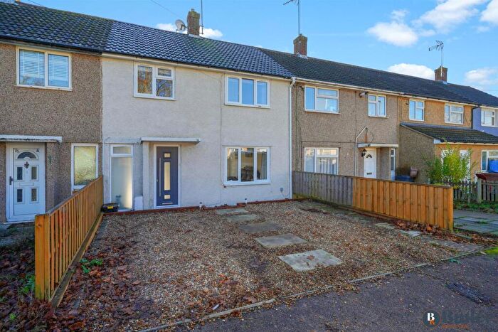 3 Bedroom Terraced House For Sale In Marymead Drive, Stevenage, SG2